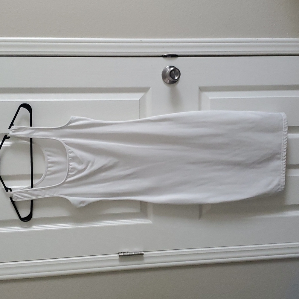 White body con dress